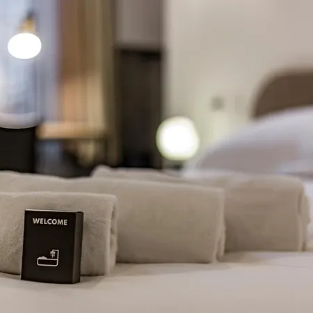 Opera Muse | Sejour De Luxe Avec Balneo Et Clim Apartmán *