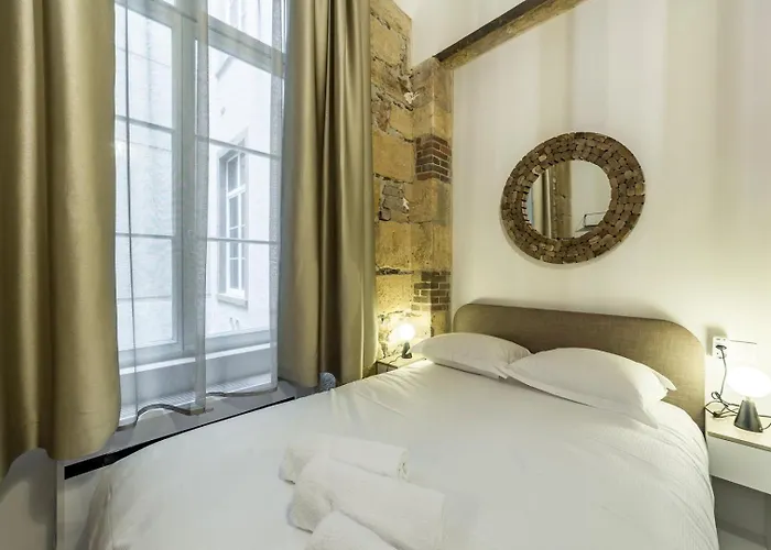 Lägenhet Opera Muse | Sejour De Luxe Avec Balneo Et Clim Lyon