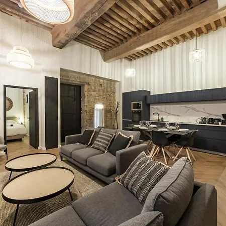 Opera Muse | Sejour De Luxe Avec Balneo Et Clim Apartment