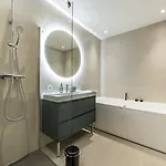 In | De Gamme Avec Balnéo Apartamento