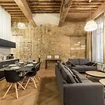 In | De Gamme Avec Balnéo Apartamento Lyon